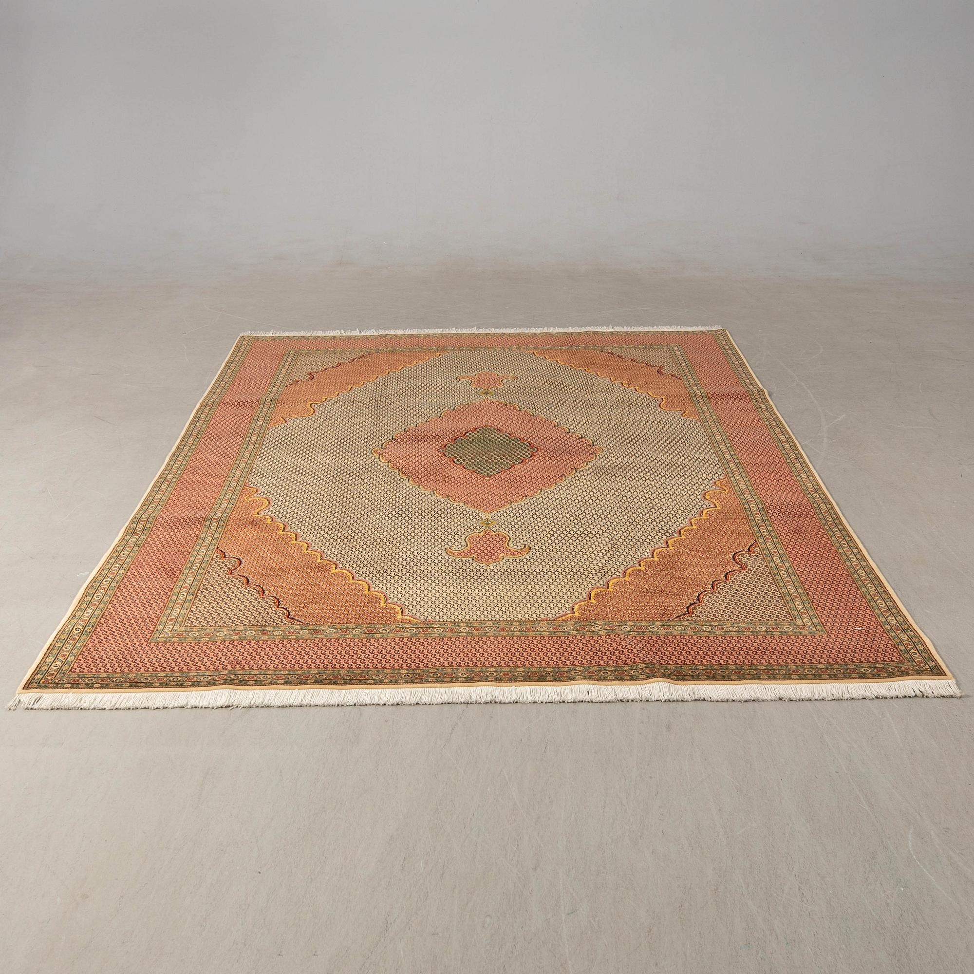 Carpet Tabriz old part silk approx. 300x205 cm.