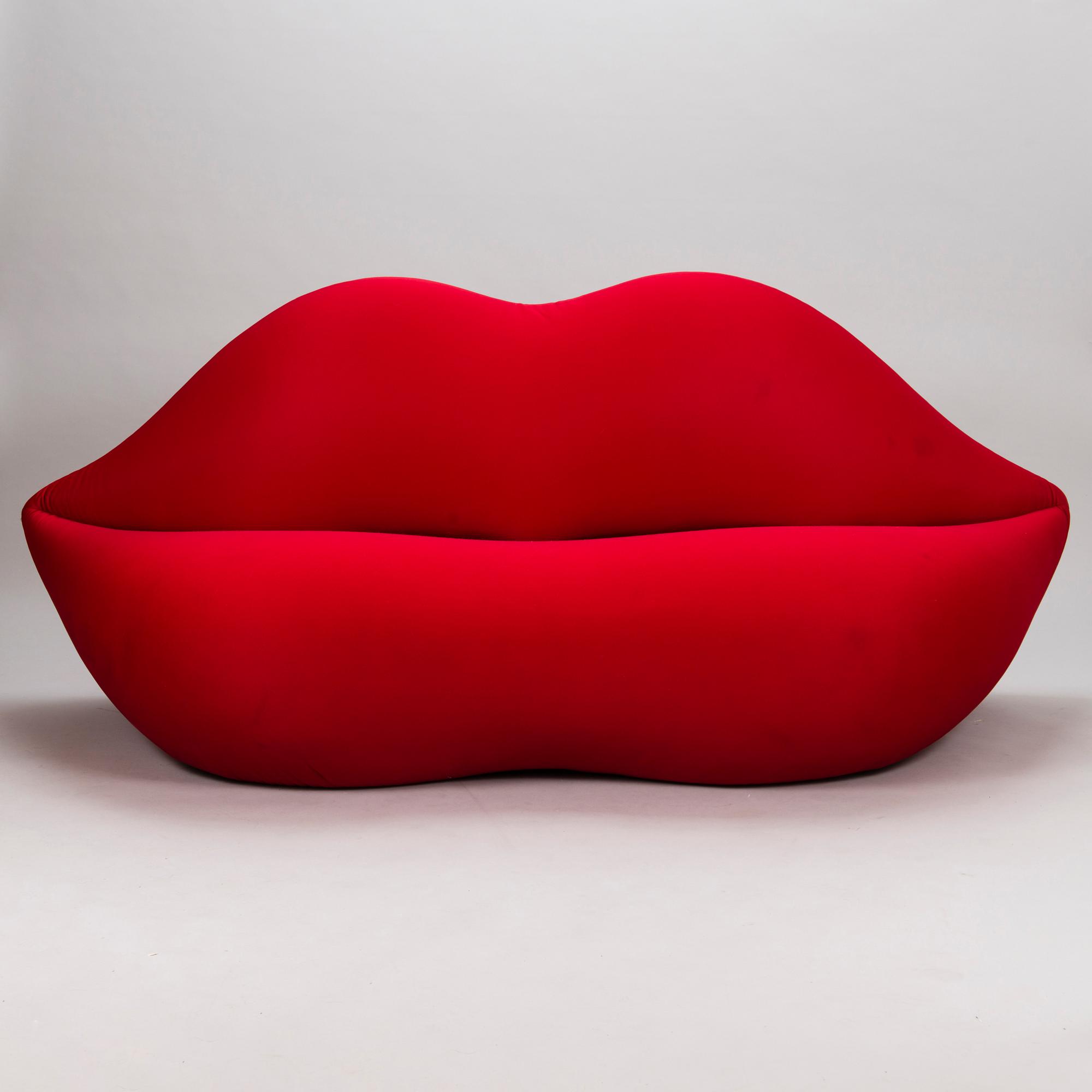 STUDIO 65, a 1986 sofa for Gufram, Italy.