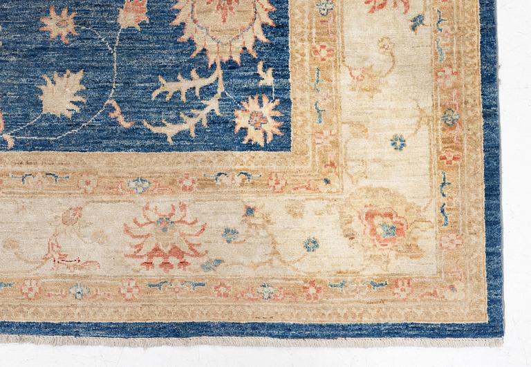 A Ziegler Design carpet, ca 300 x 200 cm.