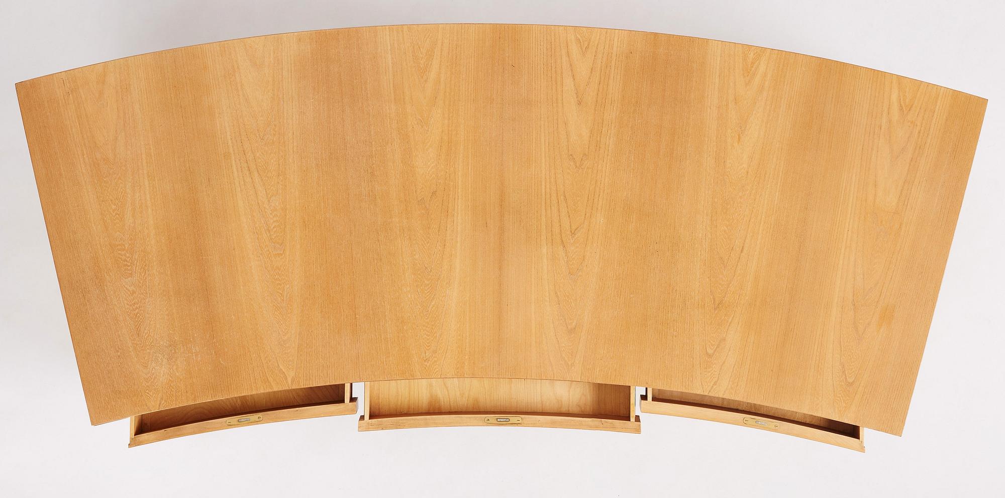 Axel Einar Hjorth, skrivbord, Nordiska Kompaniet, 1939, modellen ritad år 1936.