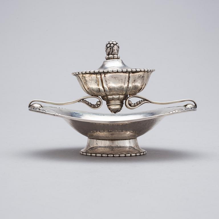 Georg Jensen, skål, Köpenhamn ca 1915- 1919, 830/1000 silver.