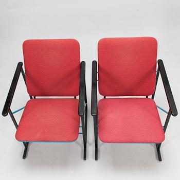 A pair of 1980s A500-series Armchairs and an ottoman by Yrjö Kukkapuro, Avarte, Finland.