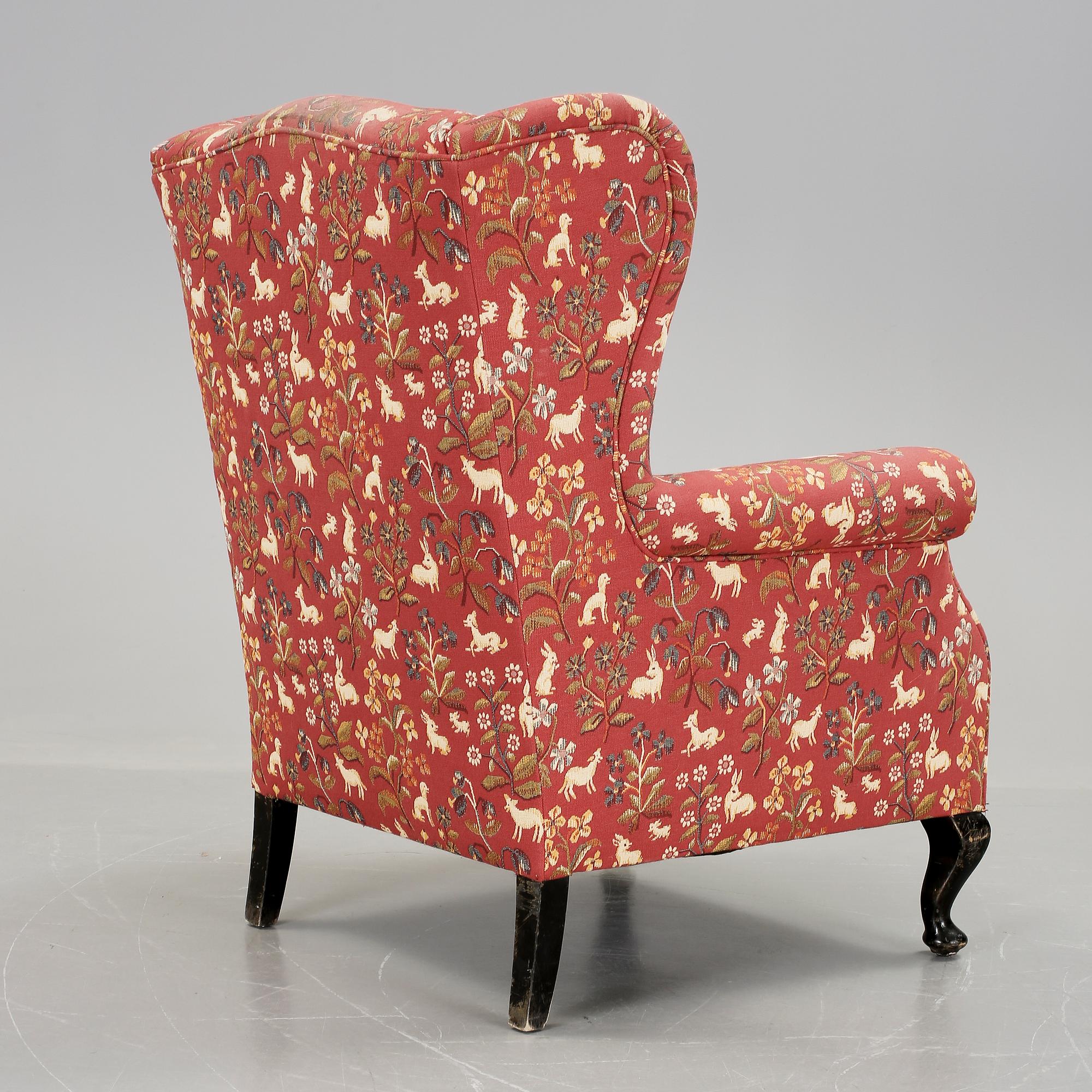 ÖRONLAPPSFÅTÖLJ, 1900-talets första hälft.