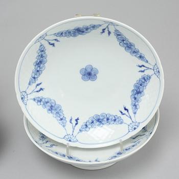 A set of porcelain tableware of 8 pcs, "Empire" by Bing & Gröndahl, Denmark.