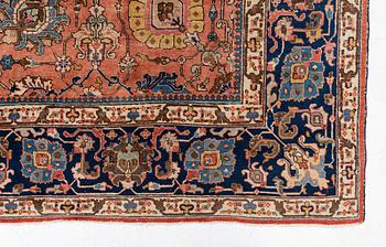 Semi-antique Tabriz rug, approx. 365 x 275 cm.
