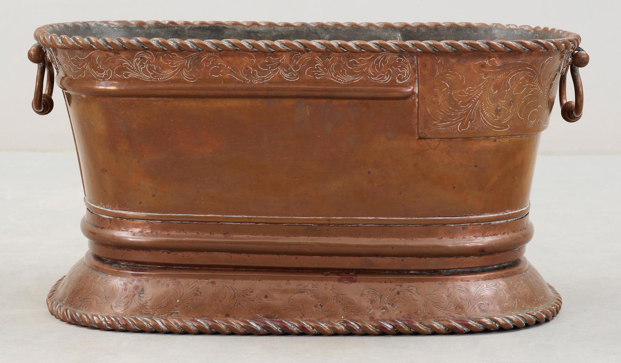 VINKYLARE. Tyskt/nordeuropeiskt arbete, 1600-talets andra hälft/cirka 1700. Barock.