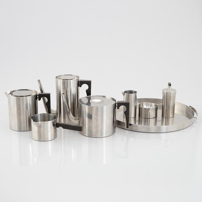 Arne Jacobsen, a set of eight 'Cylinda-Line' pieces, Stelton, Denmark.