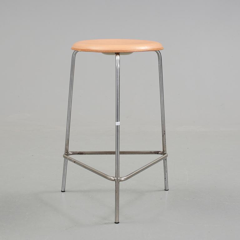 PALL, Arne Jacobsen, Fritz Hansen.