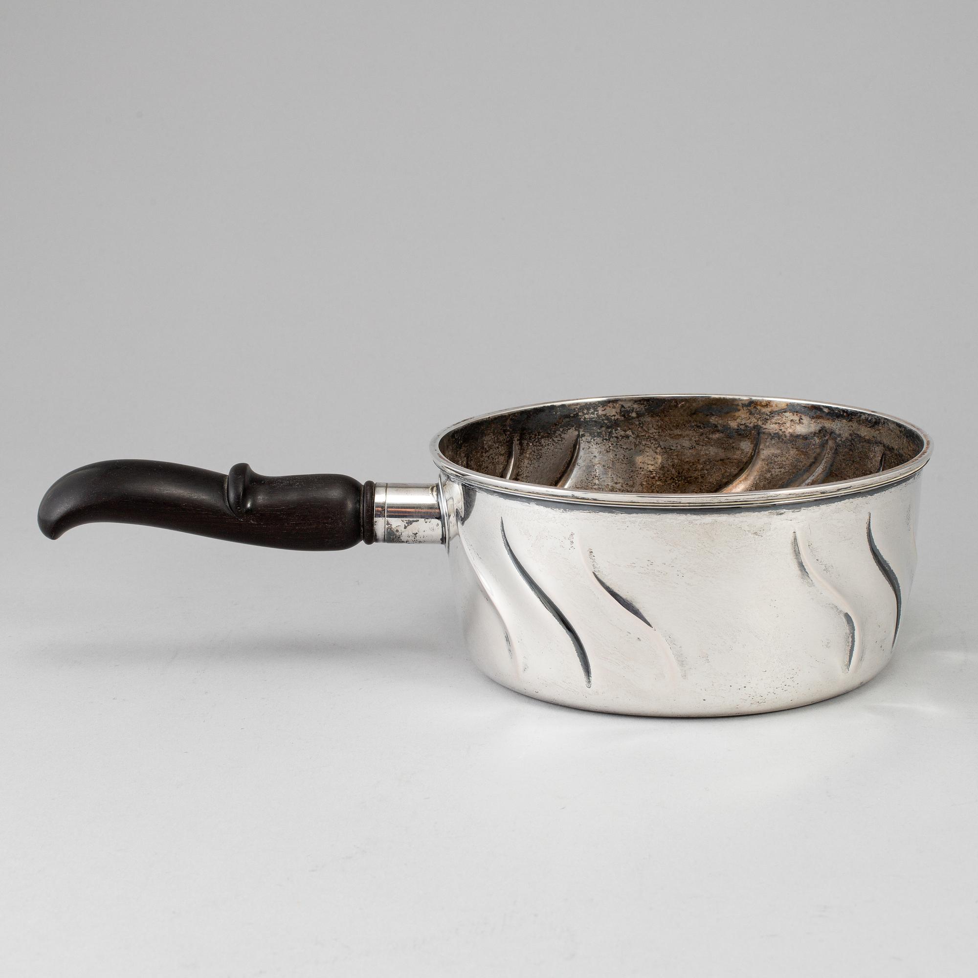 A Swedish 20th century silver pot, mark of CG Hallberg, Stockholm 1917.