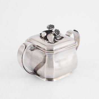 A Swedish Sterling Silver Lidded Sugar Bowl, mark of Atelier Borgila, Stockholm 1941.