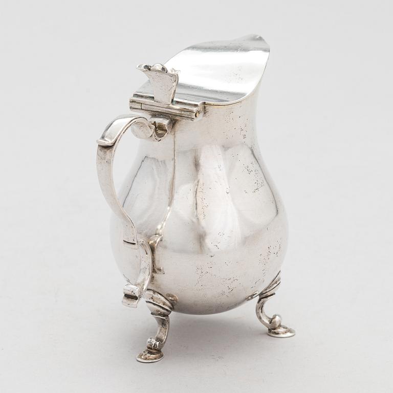 A Russian 18th-century cream jug, Moscow 1771. Rococo.