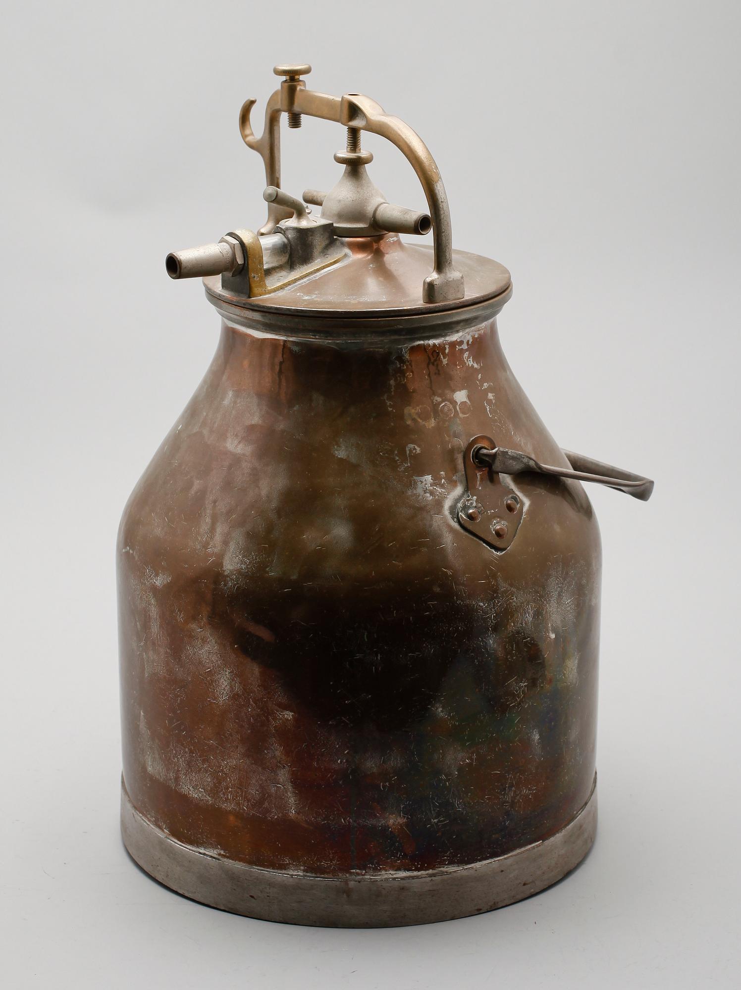 MANUSKRUKA, koppar, tidigt 1900-tal.