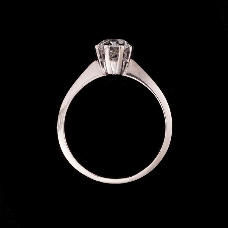 RING, 18K vitguld, briljantslipad diamant 1,14 ct, kulett. N. Westerback Helsingfors 1967. Vikt 4,7 g.