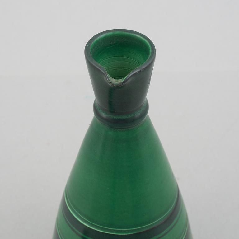Eva Jancke Björk, a faience decanter with stopper, Bo Fajans, Gävle, 1934-43.