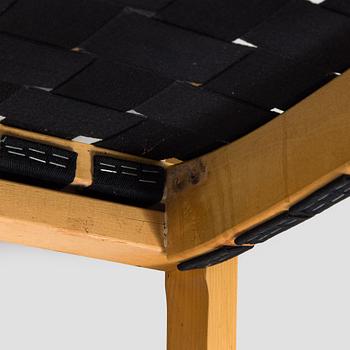 Alvar Aalto, tuolia, 6 kpl, malli 611, 1900-luvun loppu.