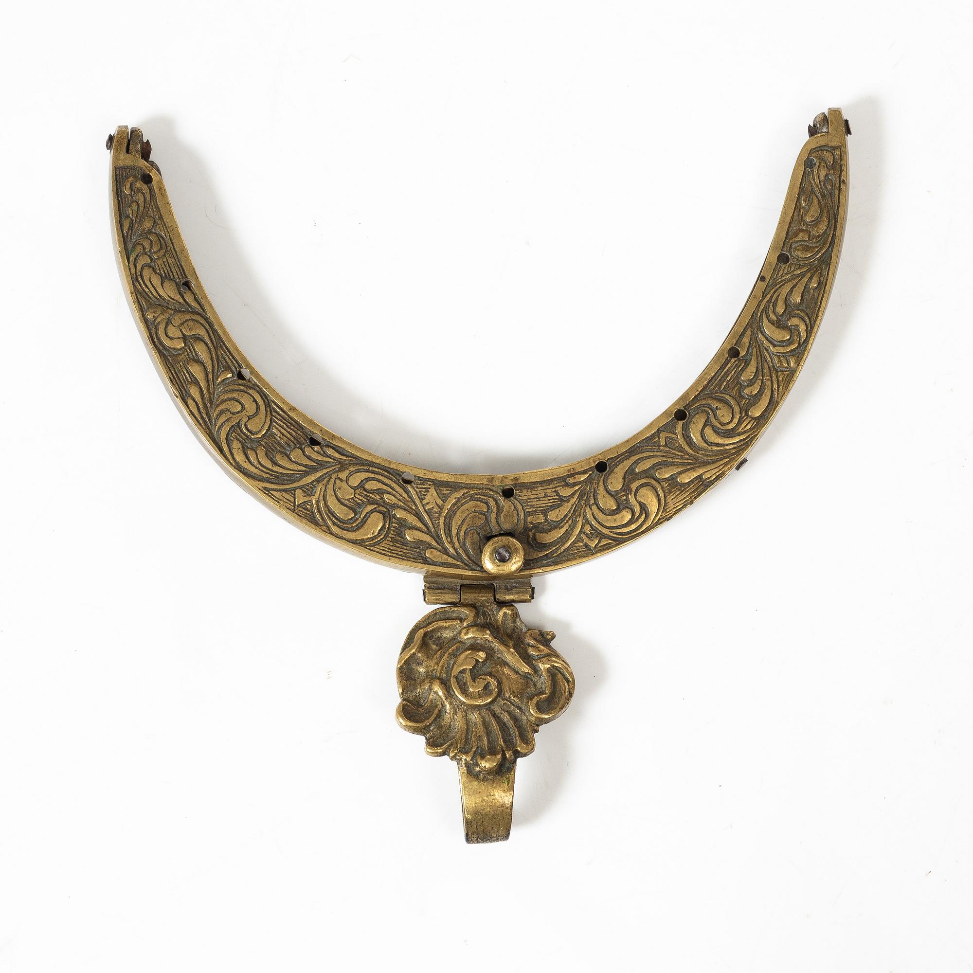Mässingsföremål, fem stycken, 1700 - 1800-tal.