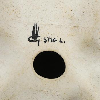 STIG LINDBERG, skulptur, stengods, "Springare", Gustavsberg Studio.