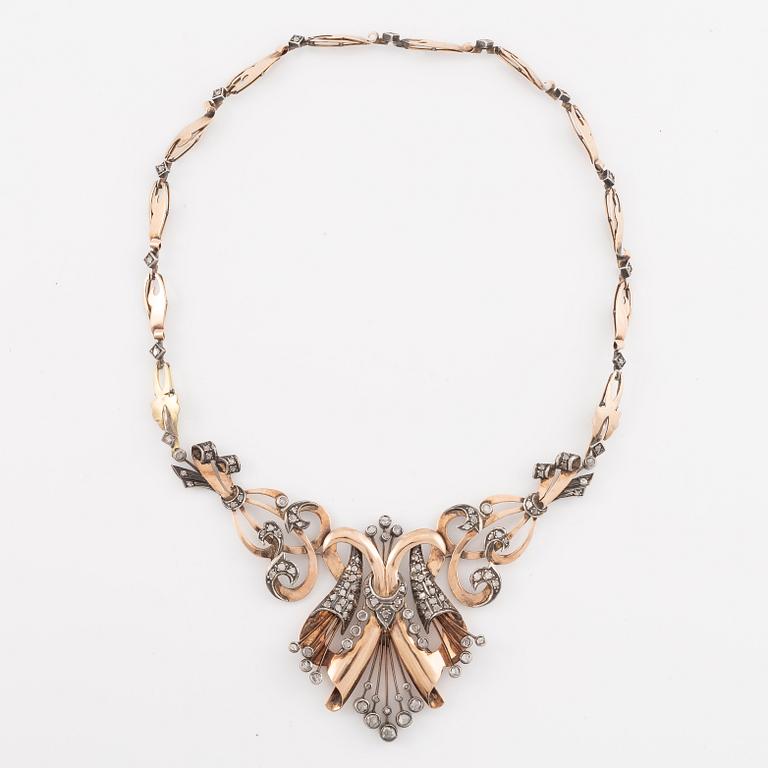Necklace 14K gold and silver with rose-cut diamonds.