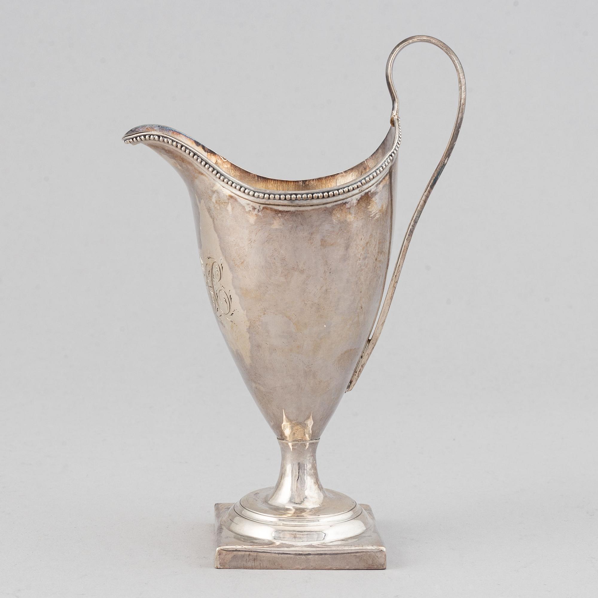 John Lambe troligen, gräddkanna, silver, London 1786.