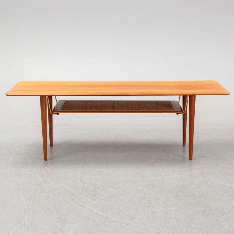 Peter Hvidt & Orla Molgaard Nielsen, a model FD 516 coffee table for France & Søn, Danmark.