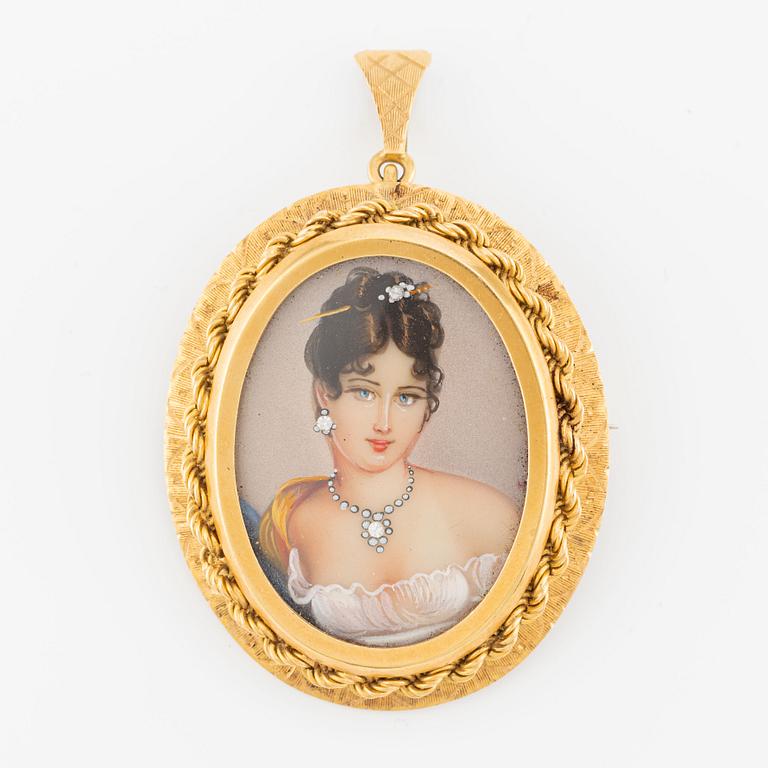 Pendant/brooch in 18K gold with a lady's portrait.