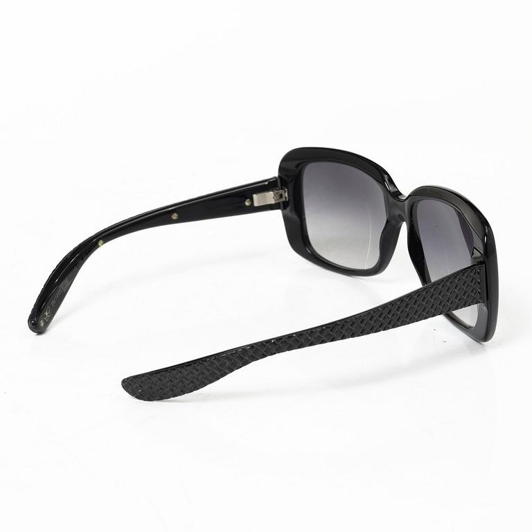 Bottega Veneta, solglasögon.