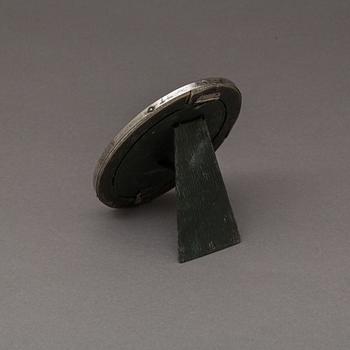 FOTOGRAFIRAM, Hanna Persson, Kristianstad, 1918, silver, totalvikt ca 92 g.