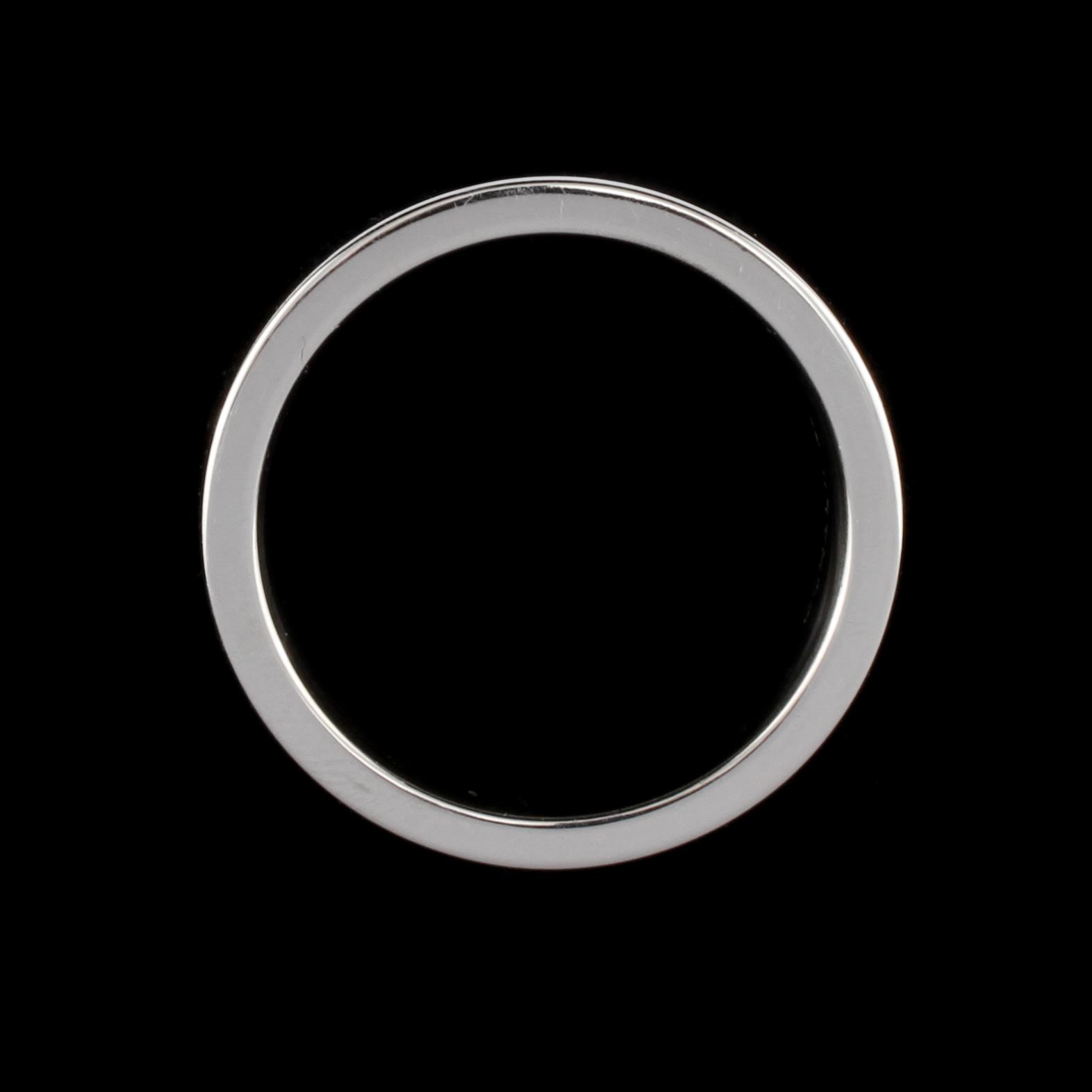 RING, 18k vitguld, Schalins 231-6, Scahlins Stockholm. Vikt 14 g.