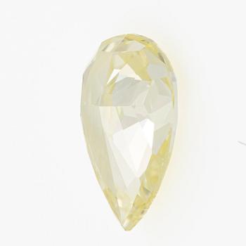 Oinfattad droppslipad gul diamant, 0.50 ct, medföljande GIA report.