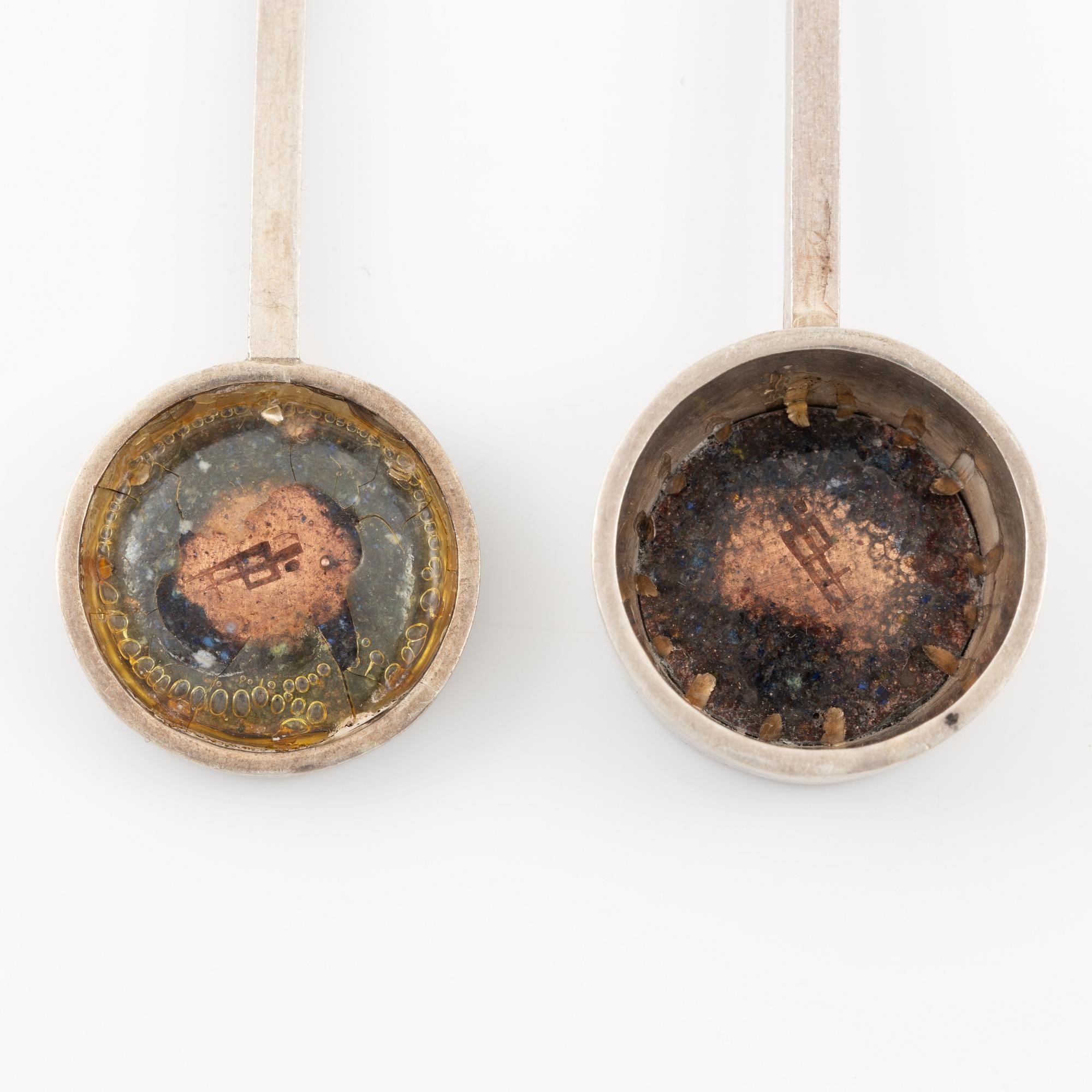 Lars Arrhenius, three pendants and a pair of earrings, sterling silver and enamel, Gothenburg, among others, 1969 and 1972.