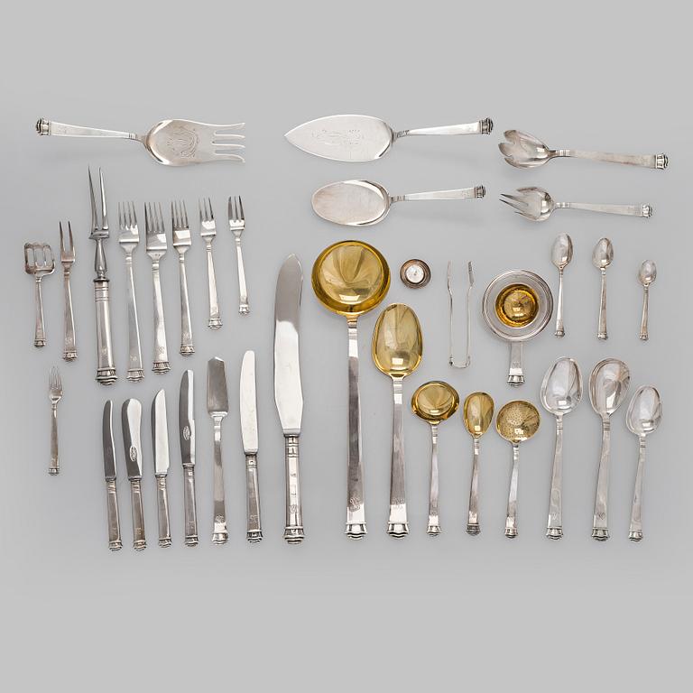 A 199-piece set silver cutlery, E. Oksanen Vyborg, 1937.