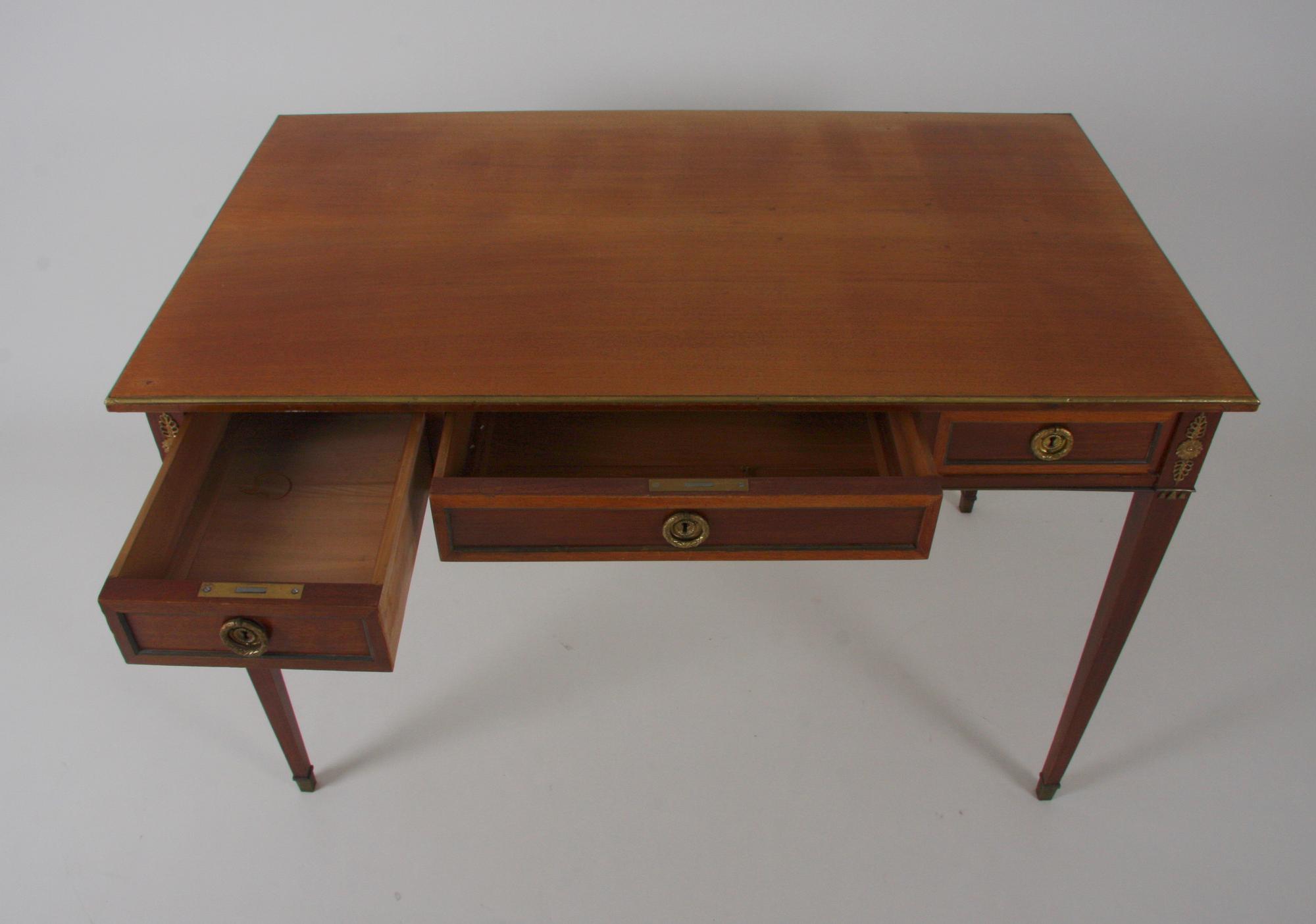 SKRIVBORD, gustaviansk stil.