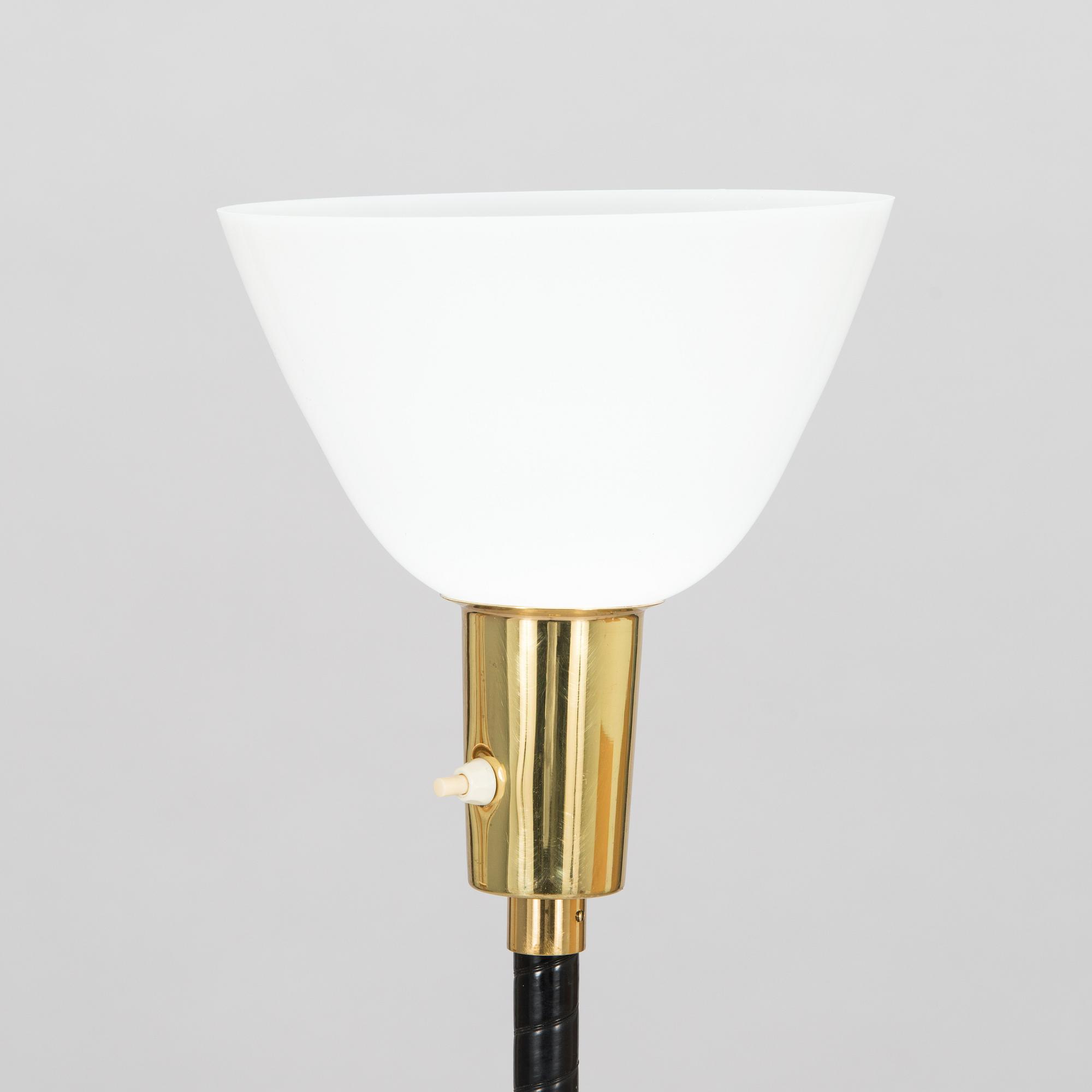 Lisa Johansson-Pape, golvlampa, Stockmann Orno 1900-talets mitt.