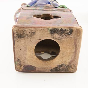 A pair of Chinese Joss stick holders, late Qing dynasty/early 20th Century.