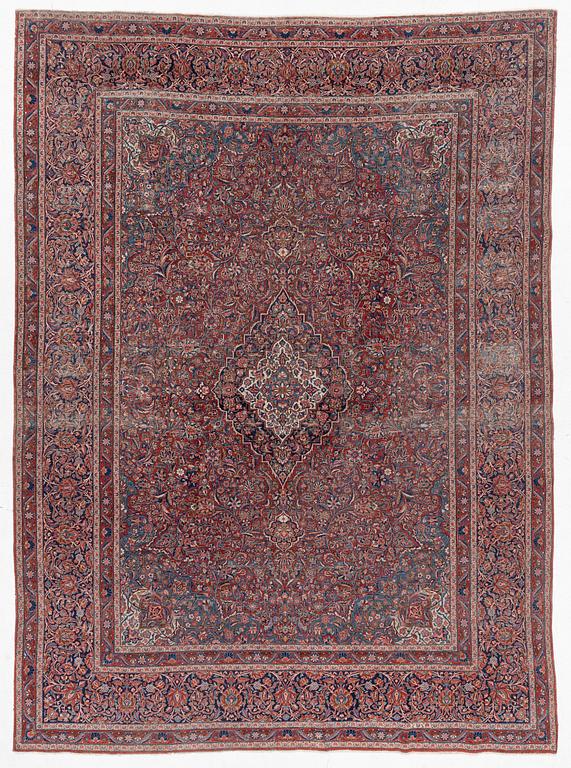 Matta, orientalisk, ca 348 x 256 cm.