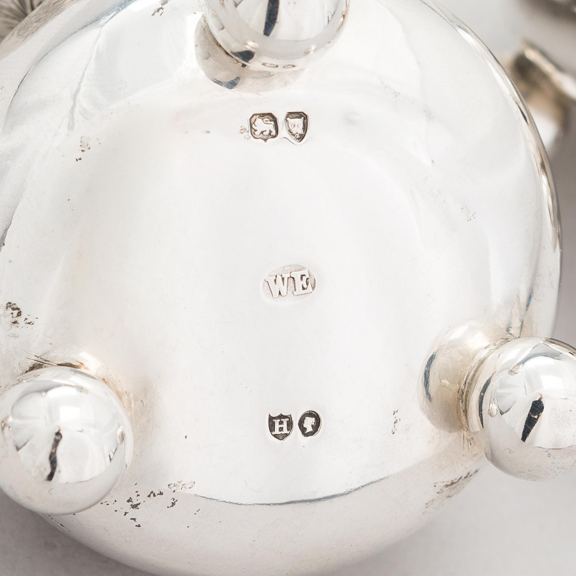 SALTKARSSET för fyra, sterling silver, London 1883.