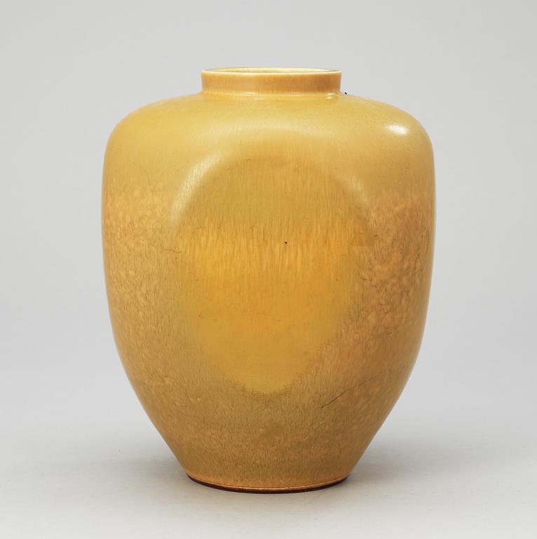 A Berndt Friberg stoneware vase, Gustavsberg studio 1965.