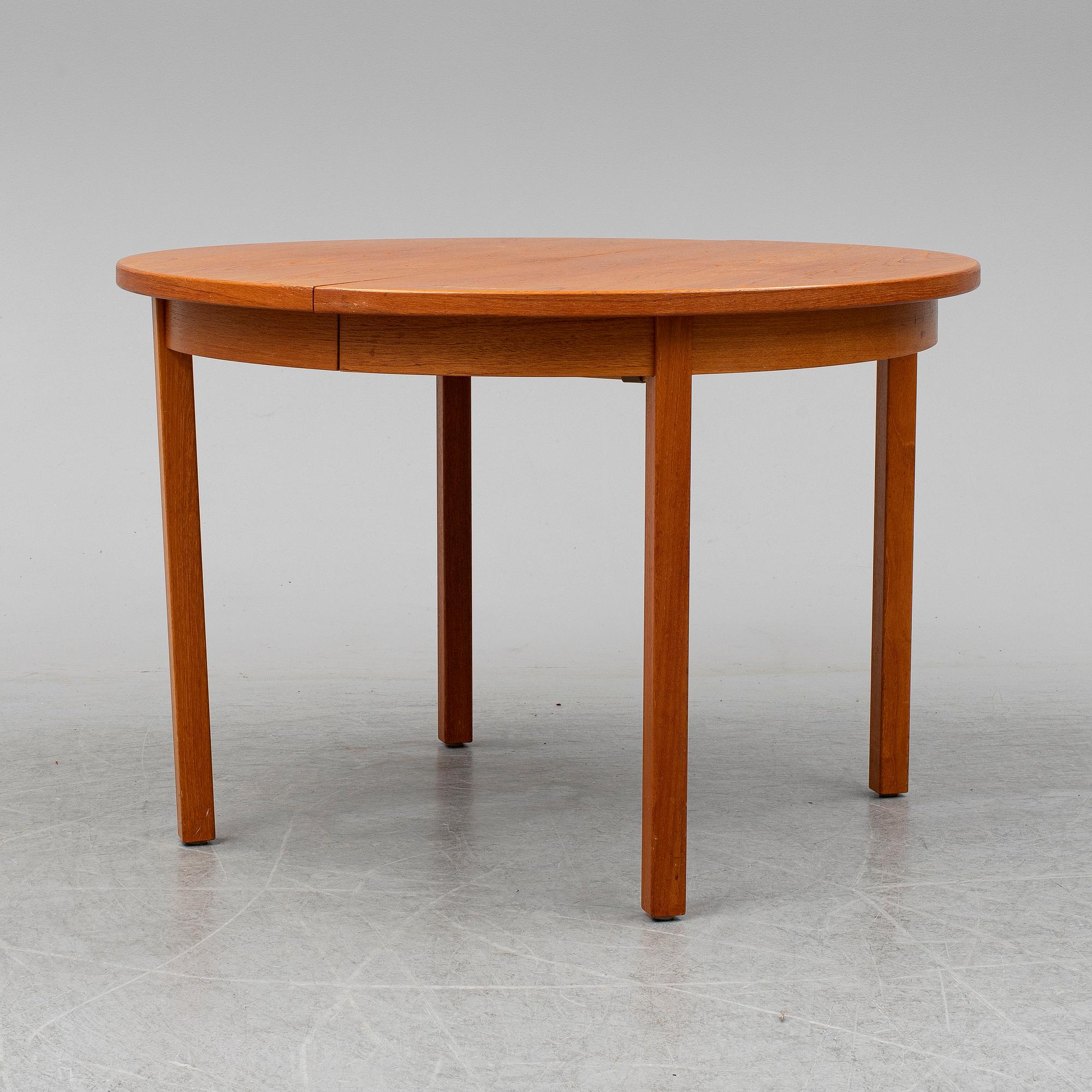 A 1950s dining table.