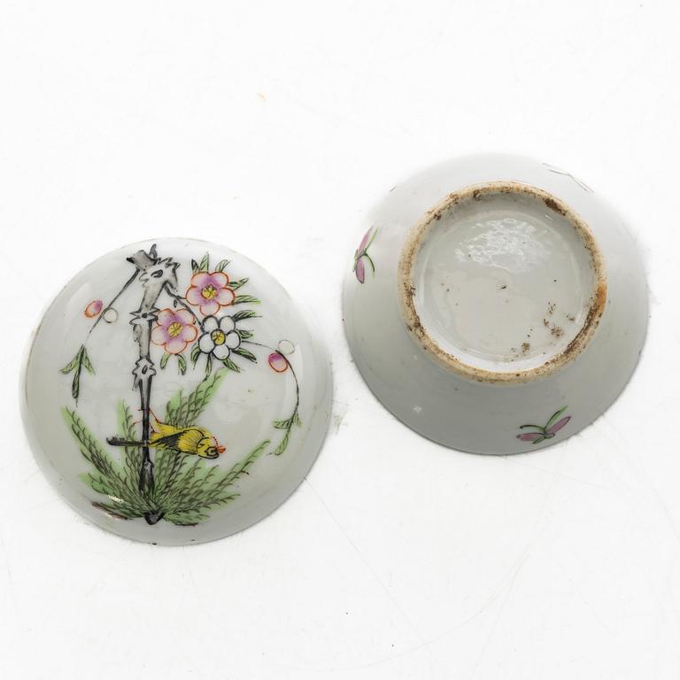 Parti porslin, 6 delar, Kina, 1800-1900-tal.