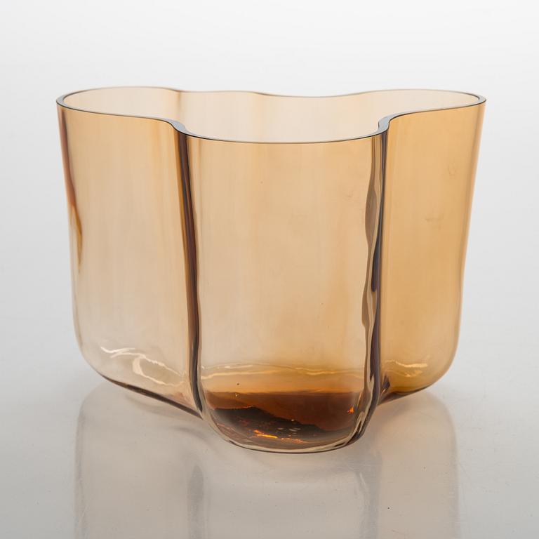Alvar Aalto, vas, "3030", signerad Alvar Aalto Iittala 1936-1996.