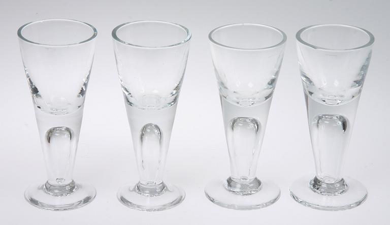 SPETSGLAS, 8 st, 1900-talets mitt.