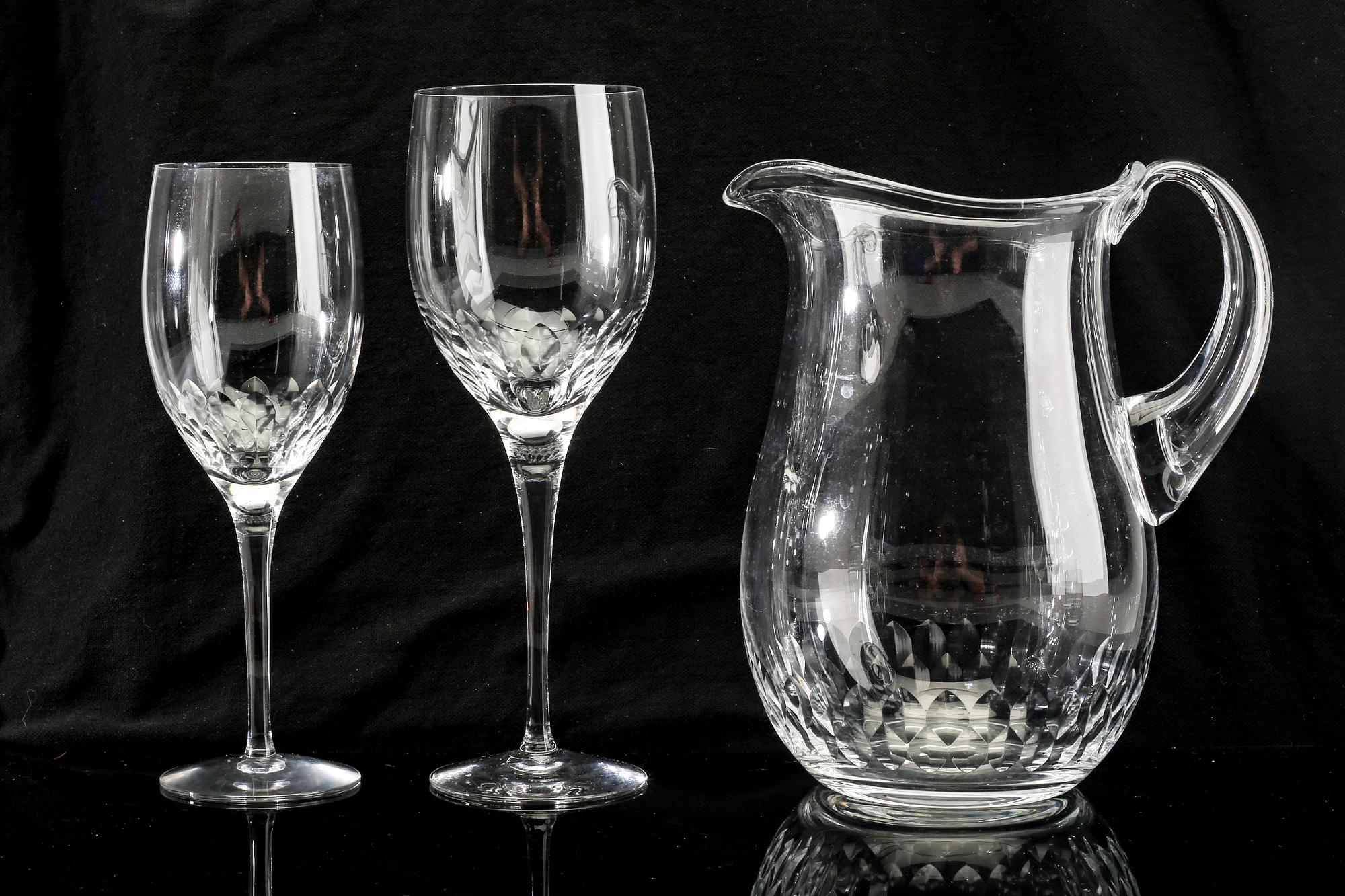 Nils Landberg, a 62 pcs glass "Prelude" service Orrefors later part of the 20th century.