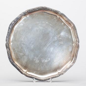 BRICKA, silver, Svensk importstämpel, vikt ca 700 gram.