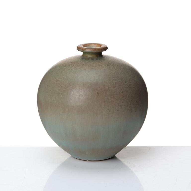 Berndt Friberg, a stoneware vase, Gustavsberg studio, Sweden 1968.
