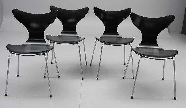 STOLAR, 4 st, "Mågen/Måsen", Arne Jacobsen, Fritz Hansen.