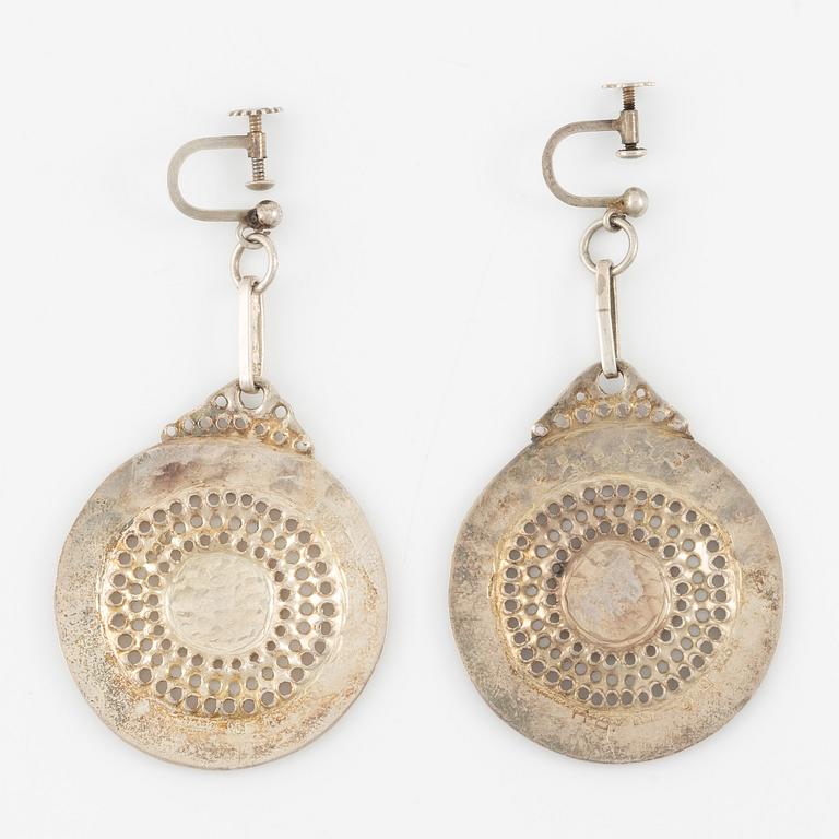 Lars Arby, two pairs of earrings, sterling silver and enamel, Gothenburg 1969 and 1983.