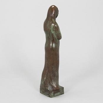 Tuntematon kuvanveistäjä, 1900-luku, naisfiguuri.