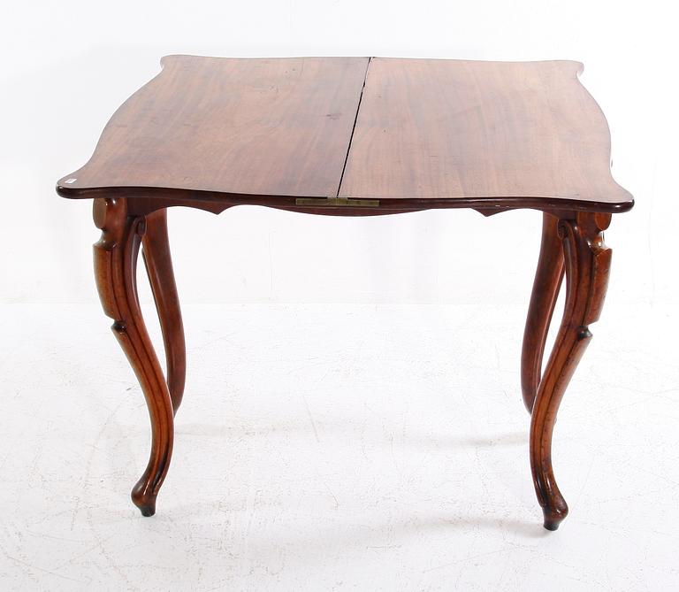 SPELBORD, nyrokoko 1800-talets andra hälft.