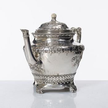 Jugend/Art Nouveau, CG Hallberg, tekanna, silver, jugend, Stockholm 1902.