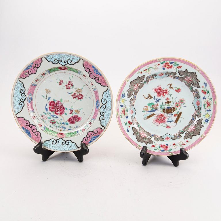 A set of four different Qing Dynsaty porcelain plates.